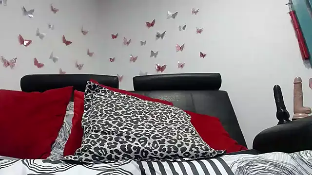 Snapshot of Sexy-Favgirl chatting on February 13, 2026, 8:10 am Sexy-Favgirl online show from February 13, 2026, 8:10 am