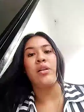 Snapshot of Miia_grand chatting on December 12, 2024, 9:58 pm Miia grand online show from December 12, 2024, 9:58 pm