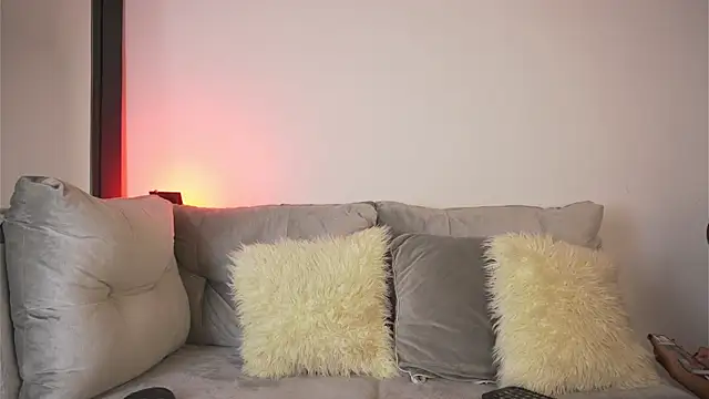 Snapshot of alanajonhsonm chatting on December 21, 2025, 6:31 am alanajonhsonm online show from December 21, 2025, 6:31 am