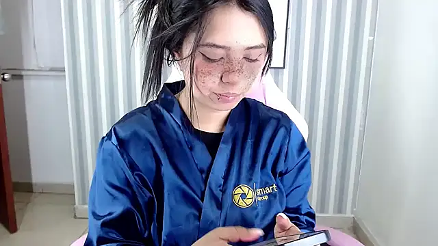 sarah moon2 online show from December 14, 2024, 12:44 am