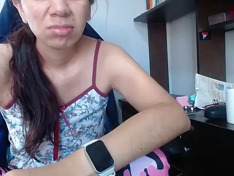 Erotic latina online show from November 18, 2025, 12:20 pm