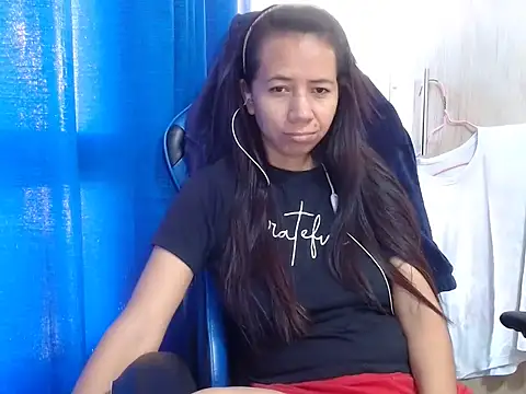 Erotic latina online show from November 22, 2025, 12:15 pm