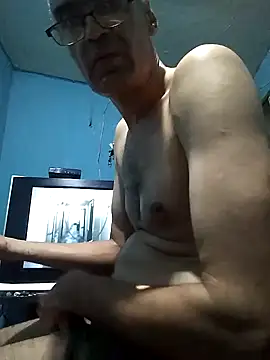 Snapshot of hugosafado333 chatting on January 13, 2025, 3:01 am hugosafado333 online show from January 13, 2025, 3:01 am