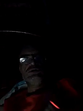 Snapshot of hugosafado333 chatting on March 9, 2025, 9:35 am hugosafado333 online show from March 9, 2025, 9:35 am