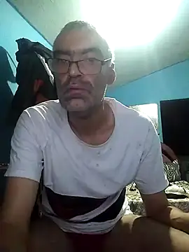 Snapshot of hugosafado333 chatting on March 16, 2025, 2:53 am hugosafado333 online show from March 16, 2025, 2:53 am