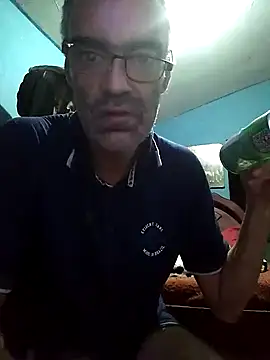 Snapshot of hugosafado333 chatting on March 23, 2025, 2:26 am hugosafado333 online show from March 23, 2025, 2:26 am