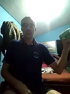 Snapshot of hugosafado333 chatting on March 23, 2025, 8:59 am hugosafado333 online show from March 23, 2025, 8:59 am