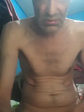 Snapshot of hugosafado333 chatting on September 9, 2025, 2:00 am hugosafado333 online show from September 9, 2025, 2:00 am