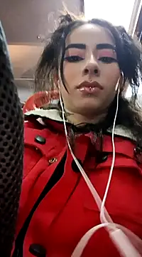 hanna  azumi online show from March 1, 2025, 3:32 am