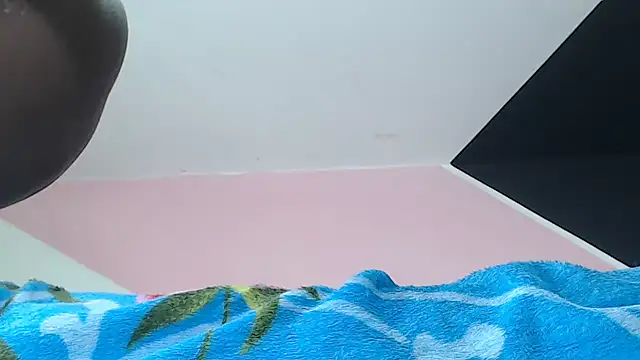 Snapshot of Lusexyy chatting on December 5, 2024, 3:06 pm Lusexyy online show from December 5, 2024, 3:06 pm