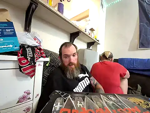 Snapshot of lit702 chatting on February 15, 2026, 4:42 am lit702 online show from February 15, 2026, 4:42 am