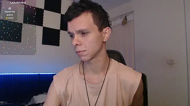 bryamado69 online show from November 22, 2025, 8:57 am