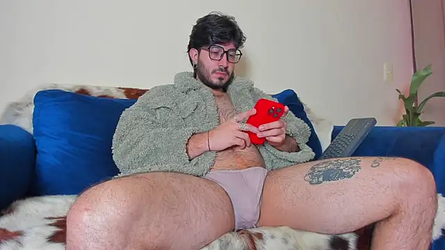 Snapshot of Ackerman_Eren_ chatting on January 23, 2025, 12:30 pm Ackerman Eren online show from January 23, 2025, 12:30 pm