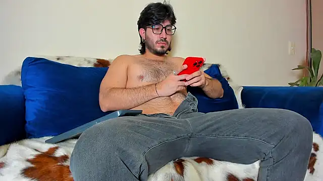 Snapshot of Ackerman_Eren_ chatting on January 27, 2025, 5:58 pm Ackerman Eren online show from January 27, 2025, 5:58 pm