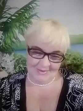 VioletSweet566 online show from January 30, 2025, 4:13 pm