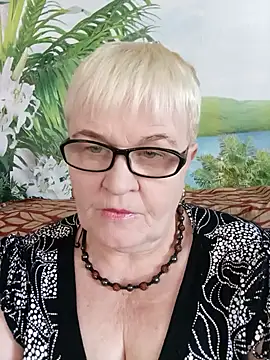 VioletSweet566 online show from March 21, 2025, 12:28 pm