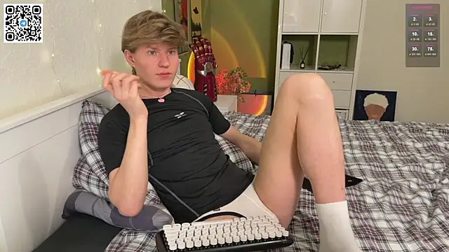 Snapshot of vlad_ggvldd chatting on March 7, 2025, 8:33 pm vlad ggvldd online show from March 7, 2025, 8:33 pm