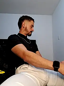 MAXIMUS MASTE3 online show from February 21, 2025, 2:06 am