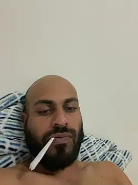 Snapshot of islandvybee55 chatting on March 6, 2025, 4:30 am islandvybee55 online show from March 6, 2025, 4:30 am