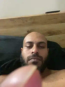 islandvybee55 online show from March 15, 2026, 9:21 pm