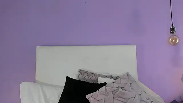 Snapshot of Charlotte11-11 chatting on September 20, 2025, 3:24 pm Charlotte11-11 online show from September 20, 2025, 3:24 pm