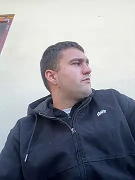 Snapshot of ErPumas126 chatting on December 17, 2024, 10:55 am ErPumas126 online show from December 17, 2024, 10:55 am