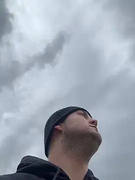 Snapshot of ErPumas126 chatting on February 25, 2025, 2:22 pm ErPumas126 online show from February 25, 2025, 2:22 pm