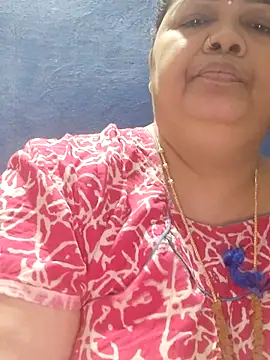 Snapshot of tamilthanushri chatting on May 6, 2026, 8:52 am tamilthanushri online show from May 6, 2026, 8:52 am