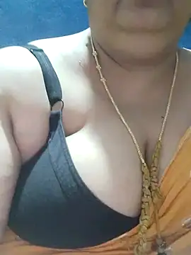 Snapshot of tamilthanushri chatting on May 19, 2026, 8:37 pm tamilthanushri online show from May 19, 2026, 8:37 pm