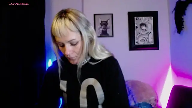 Snapshot of kim_jeins11 chatting on October 16, 2025, 3:51 am kim jeins11 online show from October 16, 2025, 3:51 am