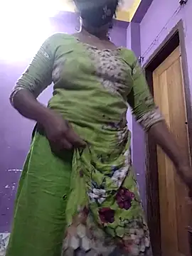 Snapshot of Koyel-Sen chatting on November 4, 2025, 3:44 pm Koyel-Sen online show from November 4, 2025, 3:44 pm