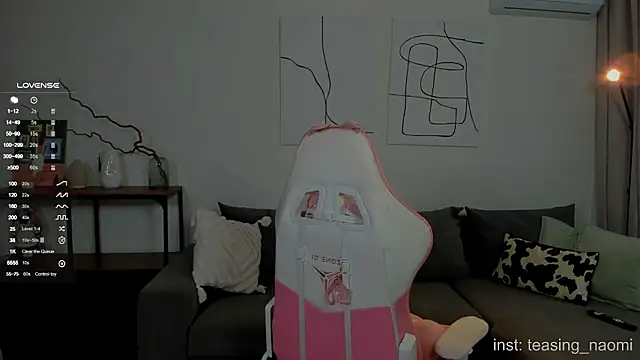 Snapshot of aesthetics__tease chatting on February 17, 2026, 4:09 am aesthetics tease online show from February 17, 2026, 4:09 am