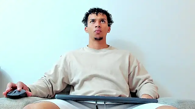 Dominick star online show from January 18, 2025, 3:53 am