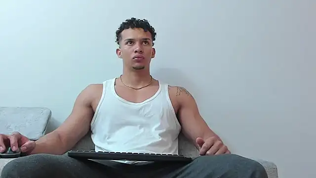 Dominick star online show from February 14, 2025, 4:58 am