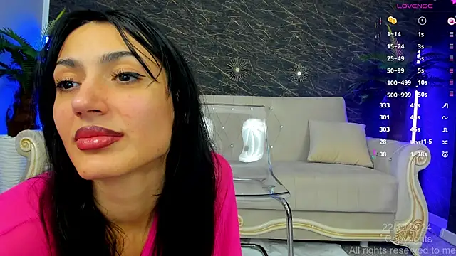Snapshot of moona_ray chatting on December 22, 2024, 10:15 pm moona ray online show from December 22, 2024, 10:15 pm