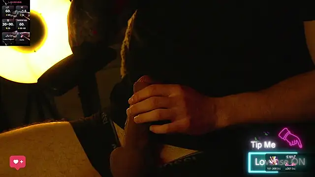 coupleofficial online show from March 24, 2026, 9:53 pm