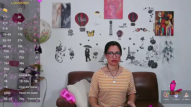 FernandaEloisa online show from February 11, 2025, 2:24 pm