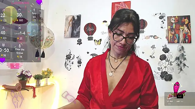 FernandaEloisa online show from March 1, 2025, 8:10 pm