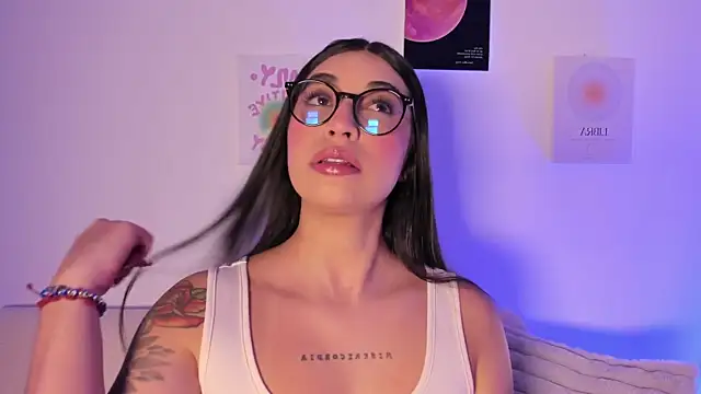 Snapshot of sensualhaven_ chatting on November 16, 2025, 1:11 am sensualhaven online show from November 16, 2025, 1:11 am