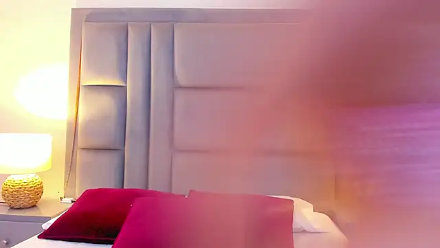 AmbarSantany online show from March 18, 2026, 9:51 pm