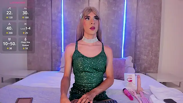 MaxiRogers online show from March 11, 2025, 9:04 pm