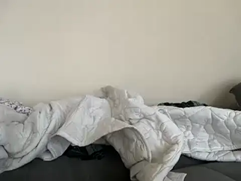 shandiloveslemonss online show from January 29, 2025, 7:22 pm