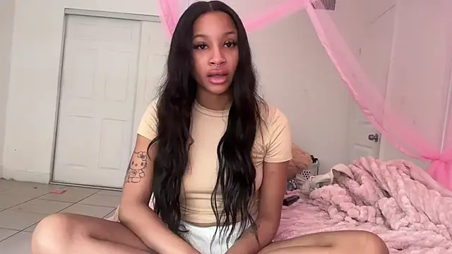 shandiloveslemonss online show from November 30, 2025, 7:40 pm