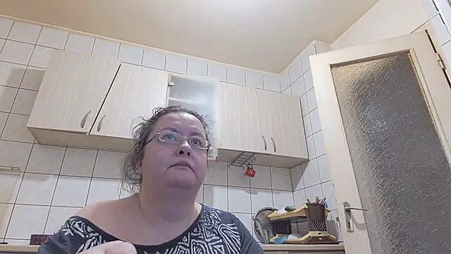 Snapshot of melissaBlessing chatting on February 18, 2025, 3:53 am melissaBlessing online show from February 18, 2025, 3:53 am