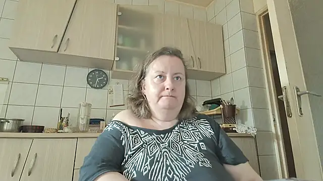 Snapshot of melissaBlessing chatting on March 2, 2025, 10:35 am melissaBlessing online show from March 2, 2025, 10:35 am