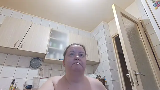 Snapshot of melissaBlessing chatting on March 8, 2025, 5:28 am melissaBlessing online show from March 8, 2025, 5:28 am