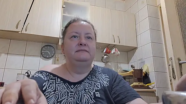 Snapshot of melissaBlessing chatting on May 9, 2026, 1:44 am melissaBlessing online show from May 9, 2026, 1:44 am