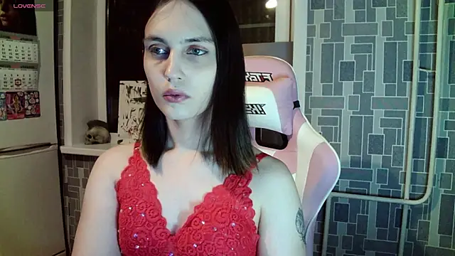 BlackHe4rts  online show from December 21, 2024, 6:44 pm