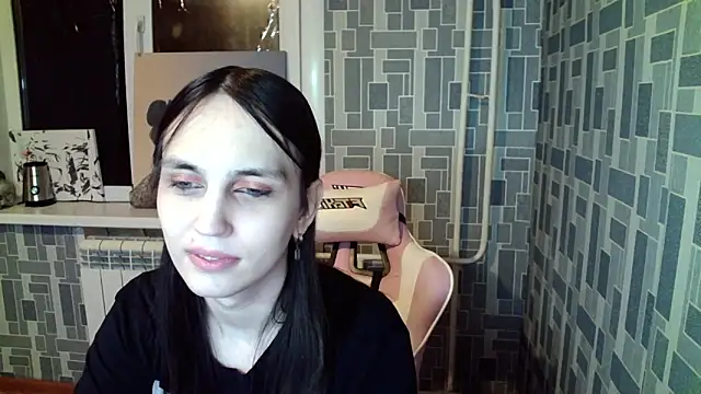 BlackHe4rts  online show from October 3, 2025, 2:47 pm