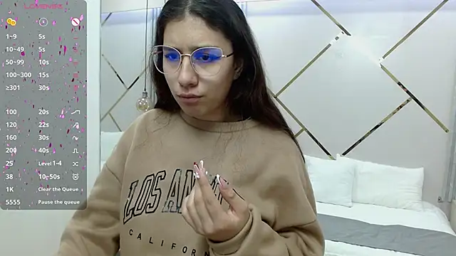 Snapshot of Lita_Rogers chatting on December 17, 2024, 1:27 pm Lita Rogers online show from December 17, 2024, 1:27 pm